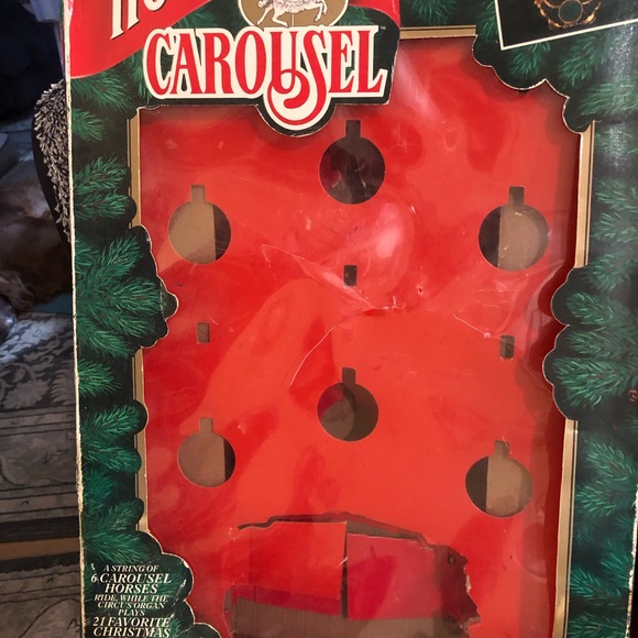Vintage Carousel 1992 working Mr.Christmas 6 horses 21 favorite carols nonsmoker - Picture 9 of 16
